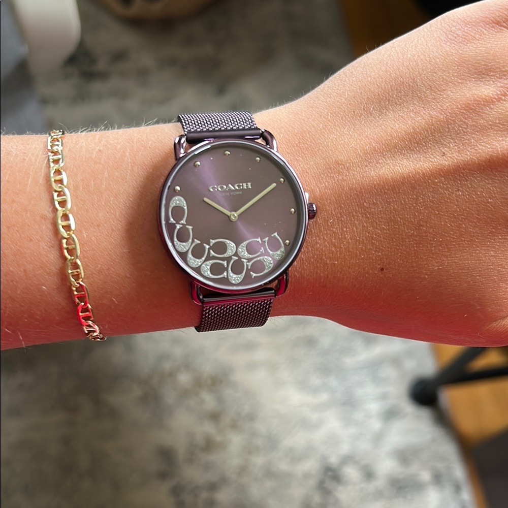 Coach Purple Modern Watch with Sleek Design